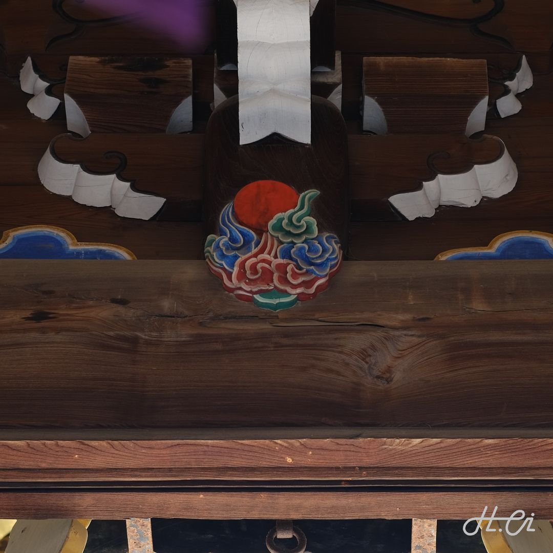 三光門の日（太陽）の彫刻（北野天満宮）