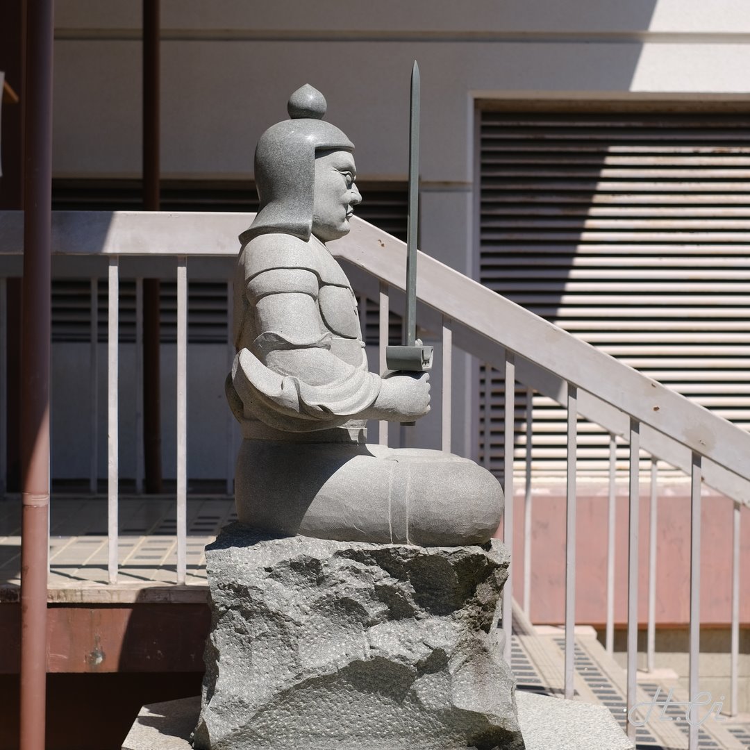 大将軍神半跏像（大将軍八神社）